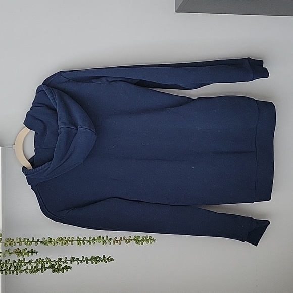 Adidas Oversized Hoodie - Picture 3 of 8